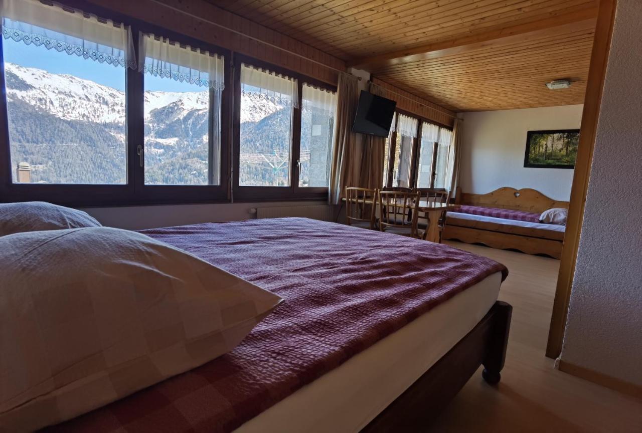 Auberge Ла-Тзумаз Екстер'єр фото